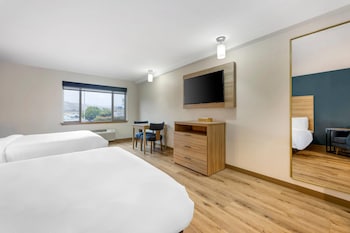 Room, 2 Queen Beds, Accessible, Non Smoking