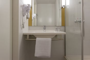 Standard Twin Room, 2 Twin Beds, Non Smoking