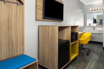 Room, 2 Double Beds, Smoking