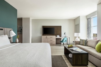 Presidential Suite, 1 King Bed with Sofa bed, Refrigerator (Bonita Vista)