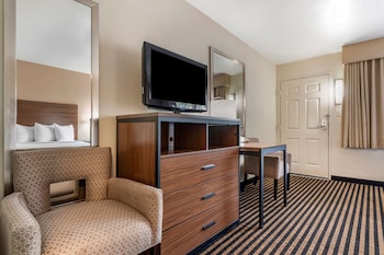 Standard Room, 1 Queen Bed, Accessible, Non Smoking