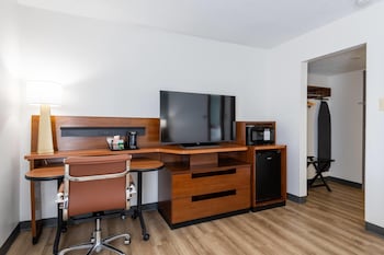 Standard Room, 1 King Bed, Non Smoking