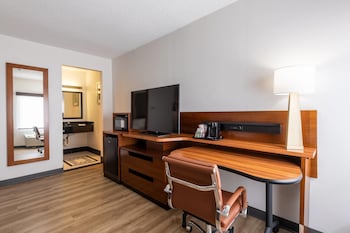 Standard Room, 2 Double Beds, Non Smoking