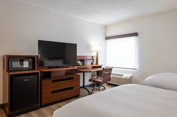 Standard Room, 2 Double Beds, Non Smoking