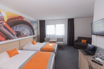 Standard Room, 3 Twin Beds