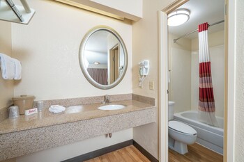 Deluxe Room, 2 Double Beds (Smoke Free)