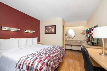 Standard Room, 1 King Bed (Smoke Free)