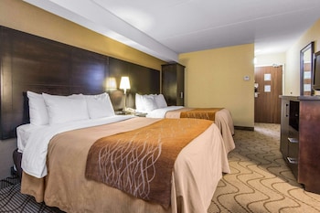 Standard Room, 2 Queen Beds, Non Smoking (Upper Floor)