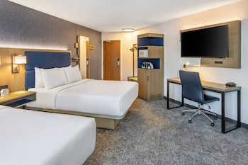 Room, 2 Queen Beds, Non Smoking (Upgrade)