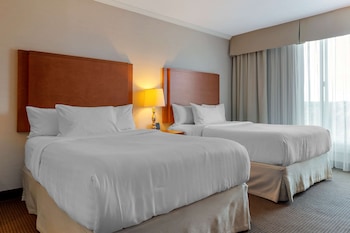 Standard Room, 2 Double Beds, Refrigerator, River View