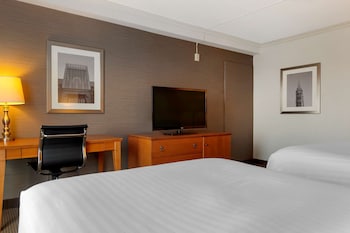 Standard Room, 2 Double Beds, Non Smoking, Refrigerator