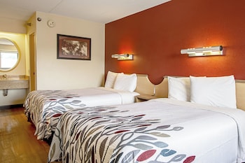 Deluxe Room, 2 Double Beds (Smoke Free)