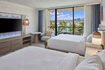 Room, 2 Queen Beds, Partial Ocean View (Rainbow Tower, Renovated)