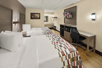 Deluxe Room, 2 Double Beds (Smoke Free)