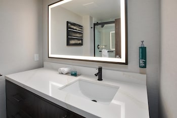 Junior Suite, Multiple Beds