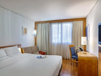 Standard Room, 1 Double Bed with Sofa bed