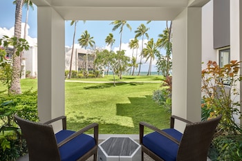 Ocean View Room, 1 King Bed with Sit-out