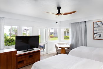 Room, 2 Double Beds, Garden View