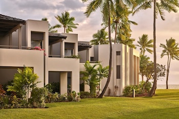 Room, 2 Double Beds (Ocean Front)
