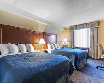 Standard Room, 2 Queen Beds, Non Smoking