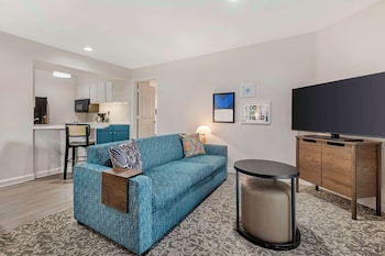 Suite, Multiple Beds (Two Bedroom)