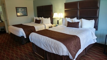 Room, 2 Queen Beds, Non Smoking