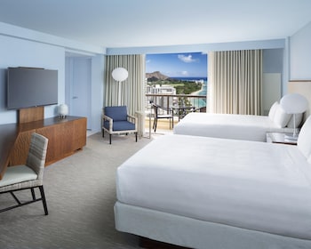 Room, 2 Queen Beds, Oceanfront (Diamond Head)