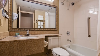 Standard Room, 2 Queen Beds, Non Smoking, Refrigerator & Microwave