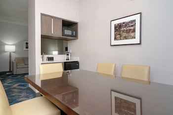Suite, 2 Bedrooms