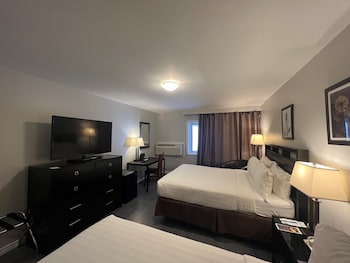 Room, 2 Queen Beds, Non Smoking
