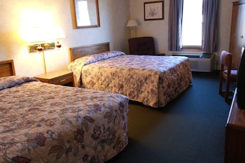 Standard Room, 2 Queen Beds, Non Smoking