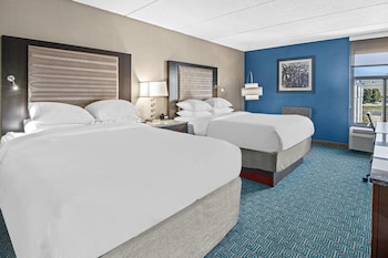 Room, 2 Queen Beds