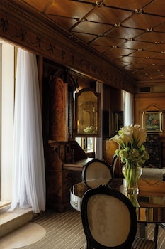 Presidential Suite (San Pietro)