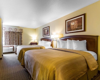 Standard Room, 2 Queen Beds, Non Smoking