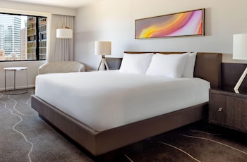 Room, 1 King Bed, City View
