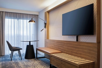 Premium Room, 1 King Bed