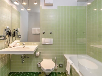 Standard Suite, 2 Double Beds, Connecting Rooms (Family)