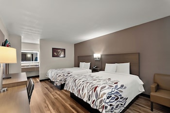Deluxe Room, 2 Queen Beds, Non Smoking (First Floor)