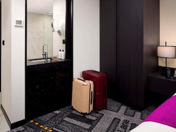Classic Room, 1 Queen Bed, Accessible