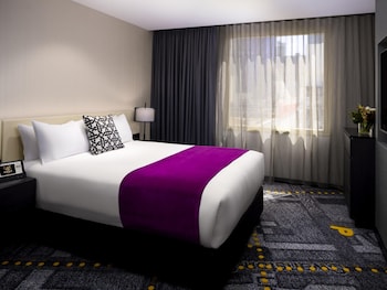 Classic Room, 1 Queen Bed