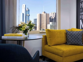 Superior Room, 1 King Bed (High Floor)