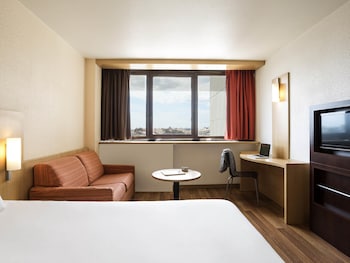 Standard Room, 1 Double Bed with Sofa bed