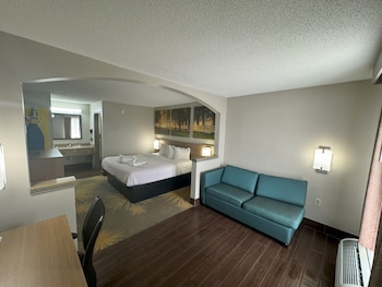 Standard Room, 1 King Bed