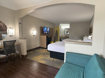 Standard Room, 2 Queen Beds