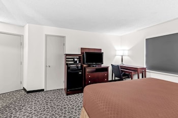 Standard Room, 1 King Bed