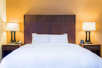 Deluxe Room, 1 King Bed (High Floor)