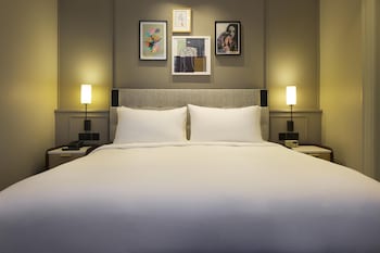 Junior Suite (Newly Refurbished)