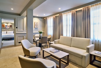 1 Bedroom Suite (Newly Refurbished)