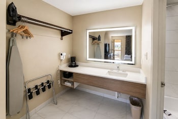 Standard Room, 2 Double Beds