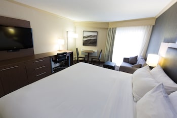 Standard Room, 1 King Bed with Sofa bed, Balcony